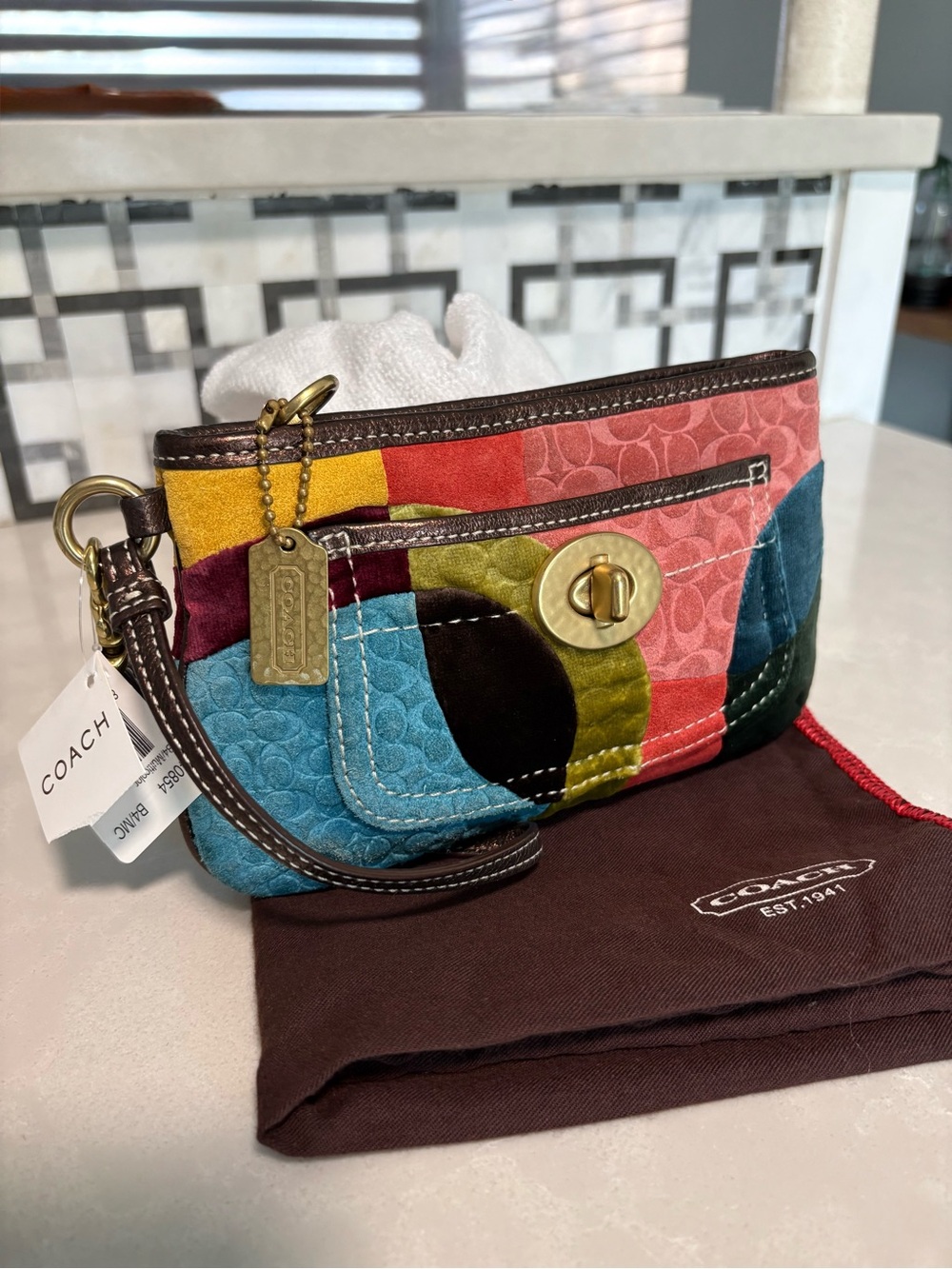 Y2K VTG Coach Velvet Suede Patchwork Clutch | Hammered Hardware | 40854 - Picture 12 of 16